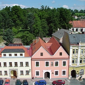 Horšovský Týn - domy na náměstí Republiky