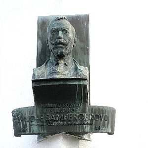 Kout na Šumavě - památník Františka Šambergera