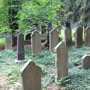 Loučim - židovský hřbitov