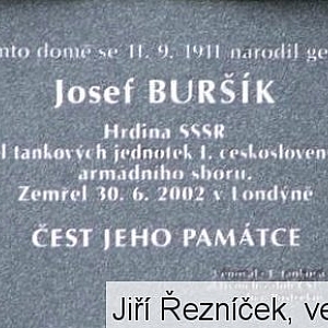 Postřekov - pamětní deska Josefa Buršíka