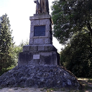 Újezd - pomník Jana Sladkého - Koziny na Hrádku
